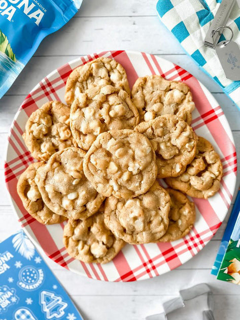 Classic White Chocolate Chip Macadamia Cookies - Hawaiian Host
