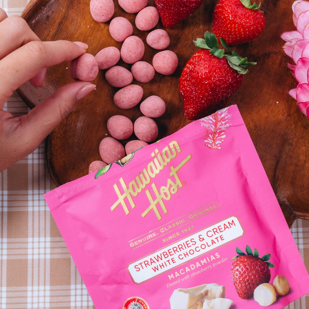 Strawberries_Cream_pieces_1200