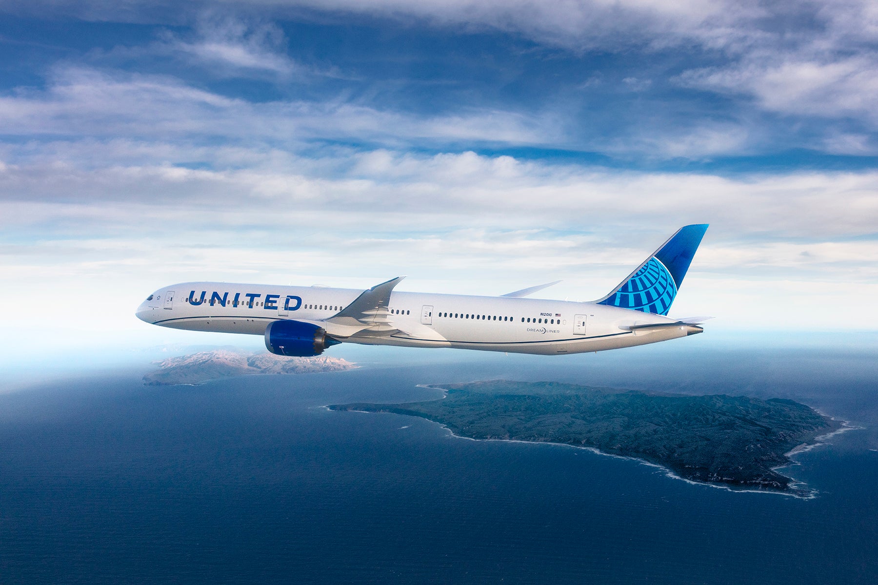 Hawaiian Host Now on Select United Airlines