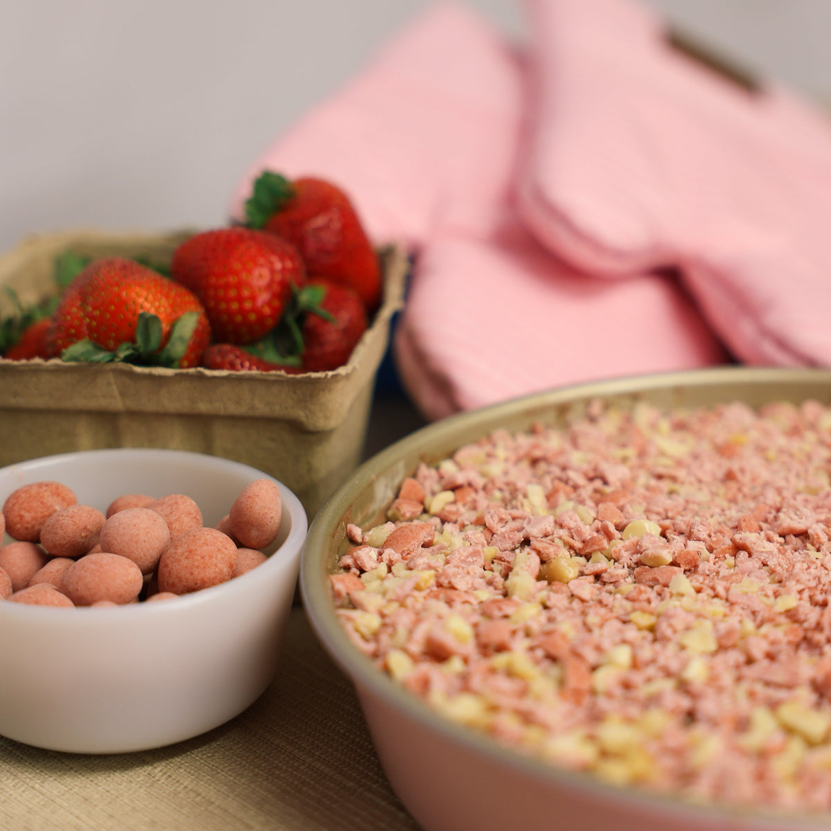 Hawaiian Host Strawberries & Cream Chocolate Pudding Cheesecake