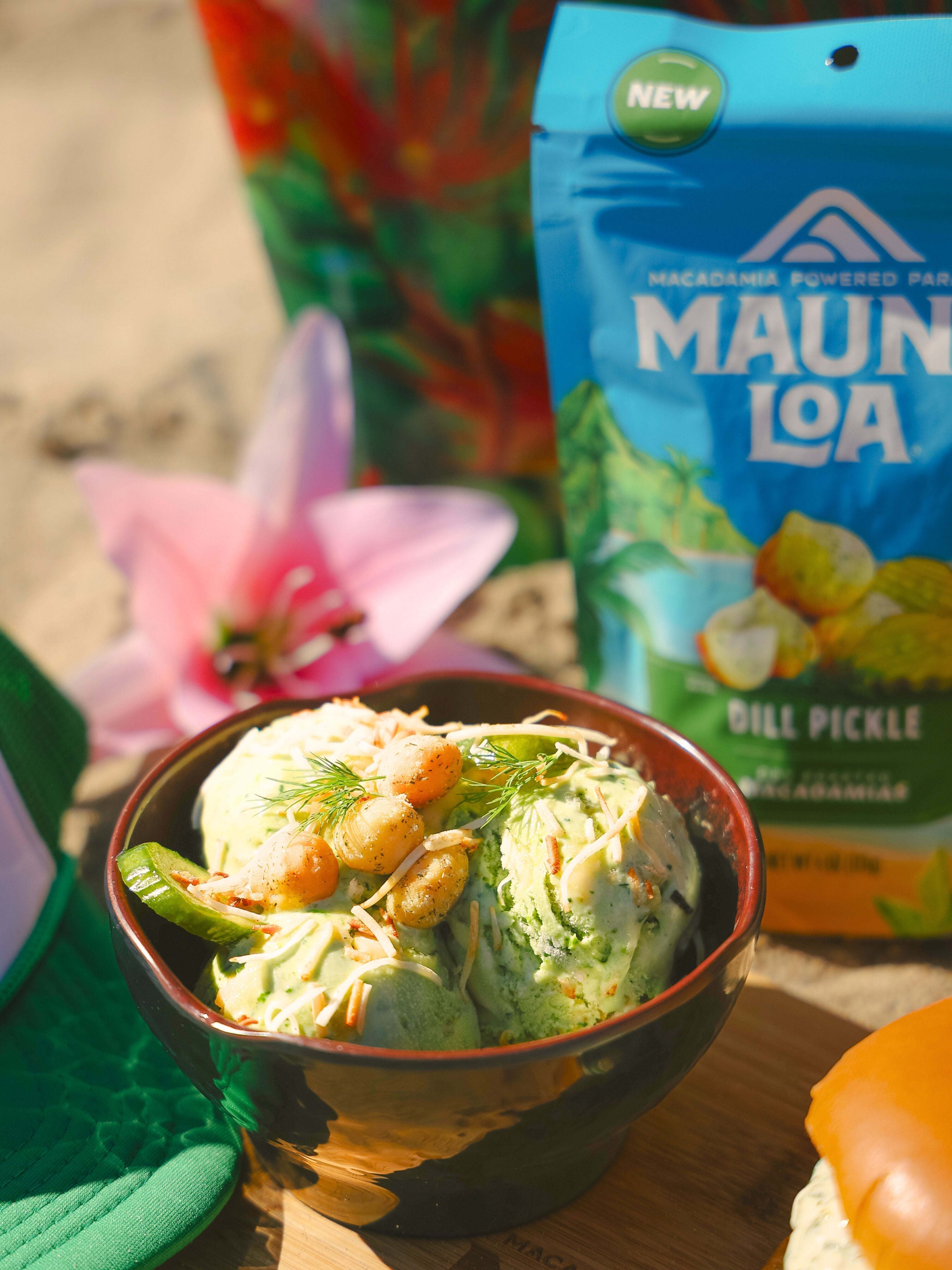 MAKA LASSI / マカ ラッシ / OUR LIFE アンチヒーロー Fatty Mart × Mauna Loa — Dill Pickle Macadamia Crunch Ice Cream