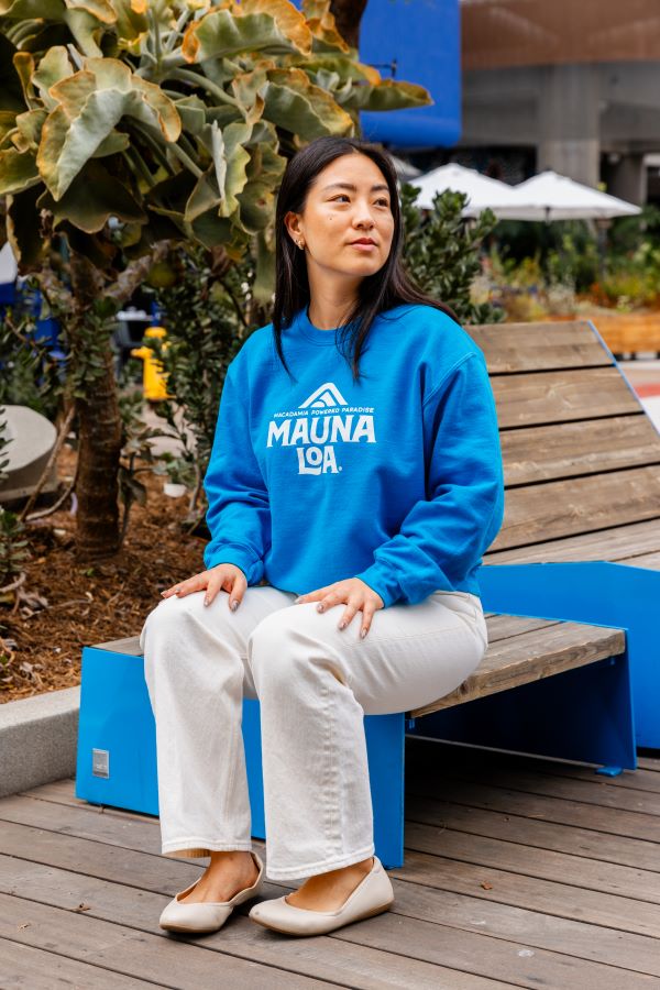 Mauna Loa Crew Neck Sweater Gallery Fullscreen Image